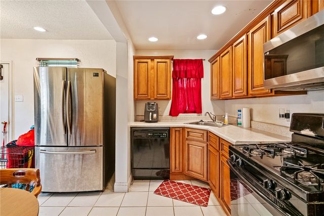 414 Mifflin Street, West Mifflin, PA 15122