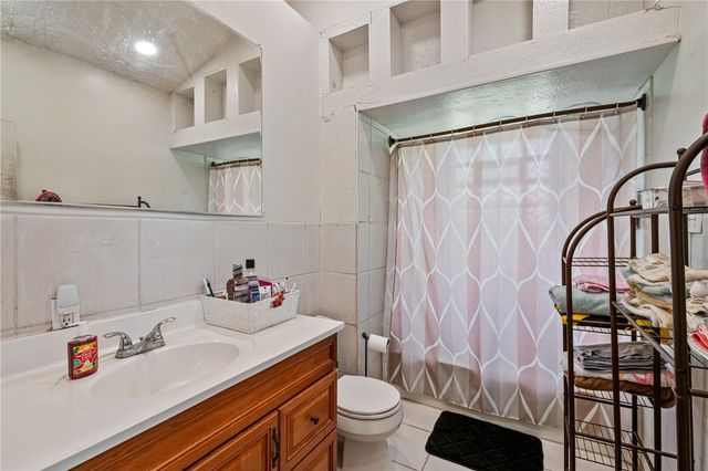 414 Mifflin Street, West Mifflin, PA 15122