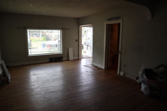 408 E Providence Ave, Spokane, WA 99207
