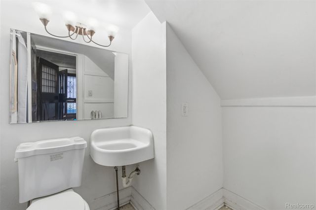 2057 Atkinson Street, Detroit, MI 48206