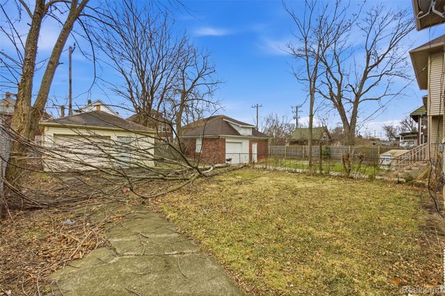 2057 Atkinson Street, Detroit, MI 48206