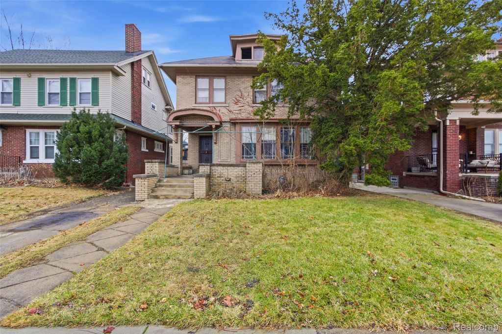 2057 Atkinson Street, Detroit, MI 48206