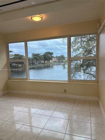 300 NE 191st St 219, Miami, FL 33179