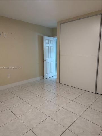 300 NE 191st St 219, Miami, FL 33179