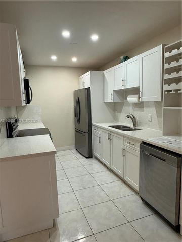 300 NE 191st St 219, Miami, FL 33179