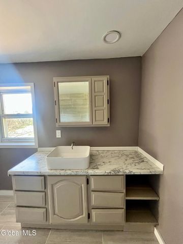 2819 New York 10, Summit, NY 12175