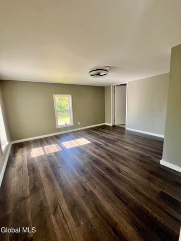 2819 New York 10, Summit, NY 12175