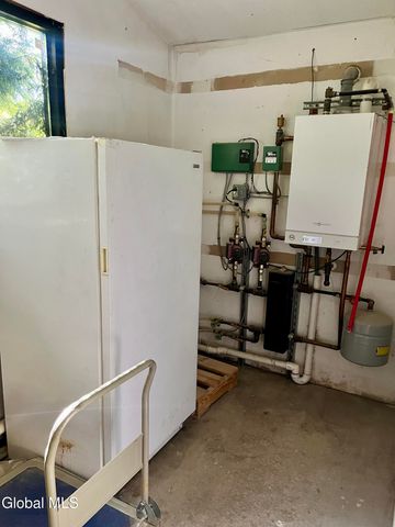 2819 New York 10, Summit, NY 12175