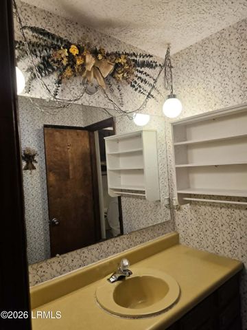 5003 Luella Street, Beaufort, SC 29906