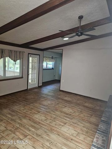 5003 Luella Street, Beaufort, SC 29906