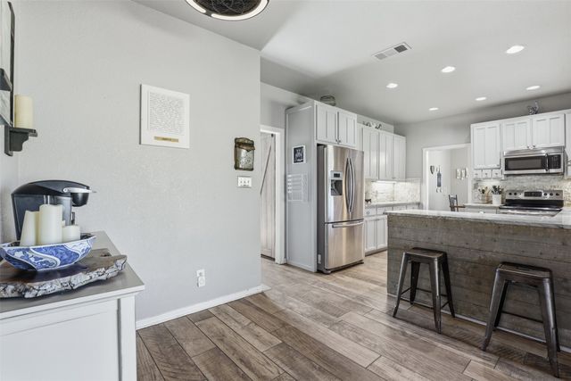 150 Summer Stone Court, Weatherford, TX 76087