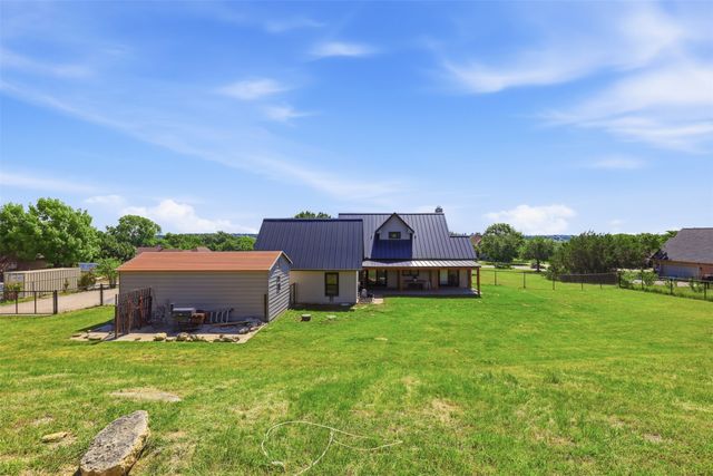 150 Summer Stone Court, Weatherford, TX 76087