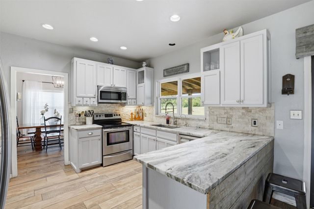 150 Summer Stone Court, Weatherford, TX 76087