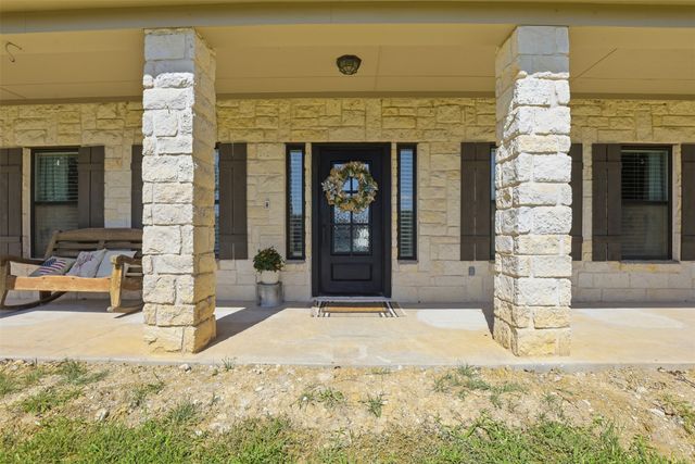 150 Summer Stone Court, Weatherford, TX 76087