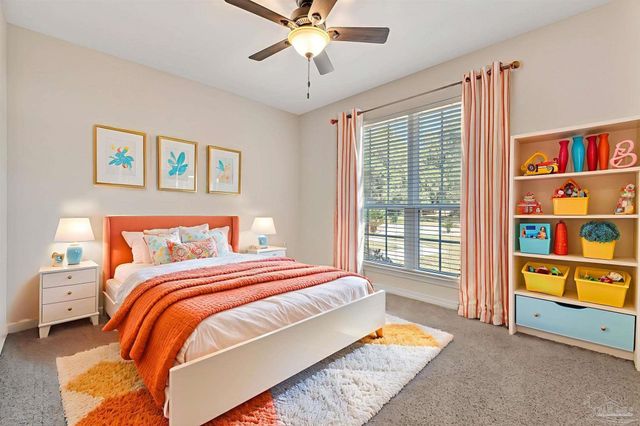 3103 Lynn Dr, Navarre, FL 32566