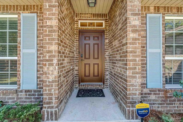 3103 Lynn Dr, Navarre, FL 32566