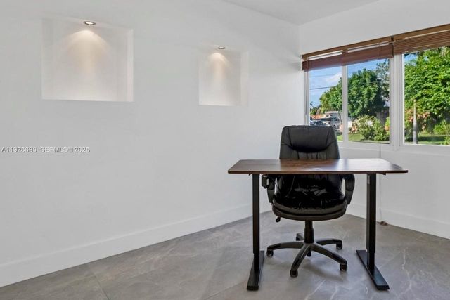 1478 NE 57th St, Fort Lauderdale, FL 33334