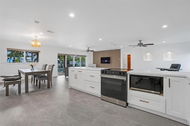 1478 NE 57th St, Fort Lauderdale, FL 33334