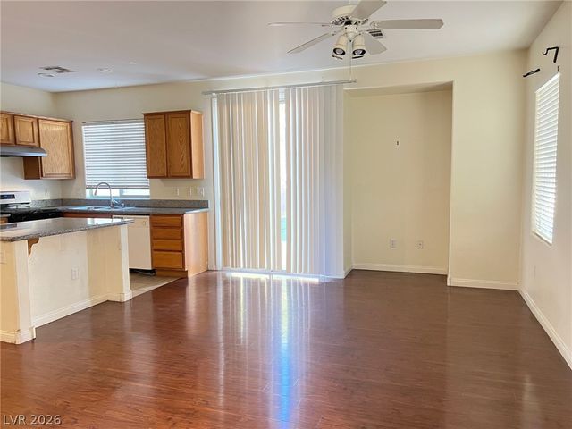 5426 FLOATING FLOWER Avenue, Las Vegas, NV 89139