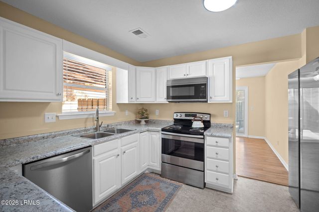 948 Oyster Cove Road, Beaufort, SC 29902