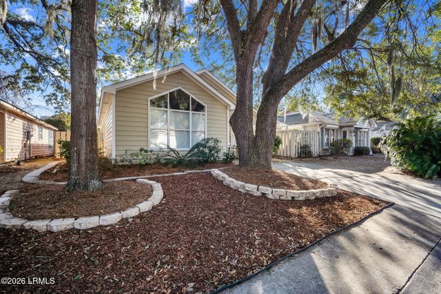 948 Oyster Cove Road, Beaufort, SC 29902