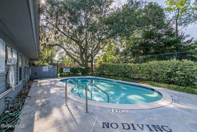 948 Oyster Cove Road, Beaufort, SC 29902