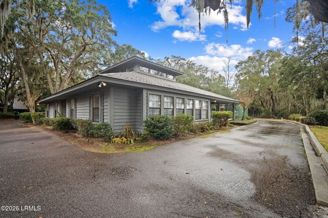 948 Oyster Cove Road, Beaufort, SC 29902