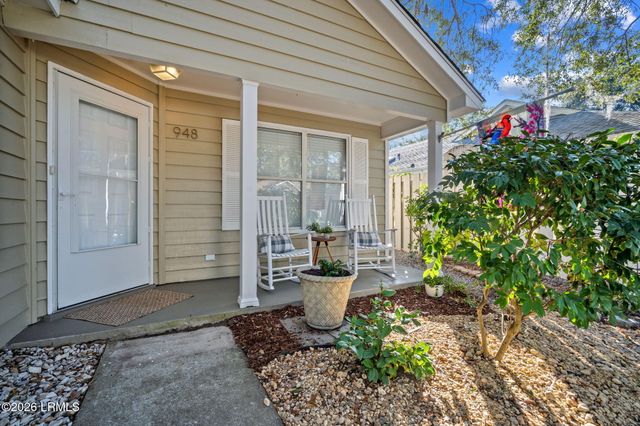 948 Oyster Cove Road, Beaufort, SC 29902