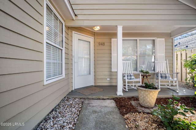 948 Oyster Cove Road, Beaufort, SC 29902