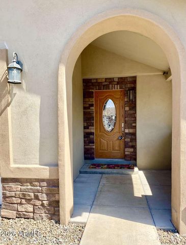 3301 W MURIEL Drive, Phoenix, AZ 85053