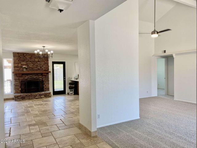 3301 W MURIEL Drive, Phoenix, AZ 85053