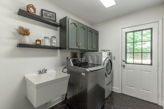 5007 Silver Lane, Apison, TN 37302