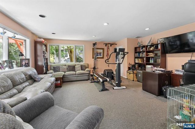 604 Rutland Avenue, Teaneck, NJ 07666