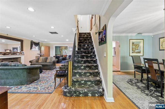 604 Rutland Avenue, Teaneck, NJ 07666
