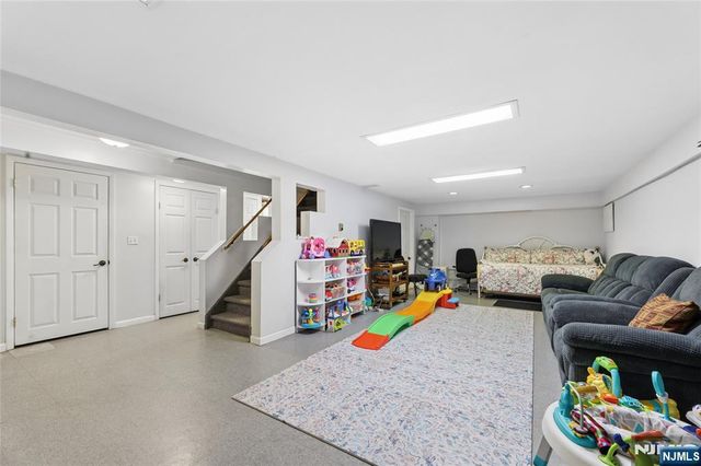 604 Rutland Avenue, Teaneck, NJ 07666