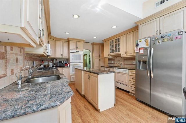 604 Rutland Avenue, Teaneck, NJ 07666
