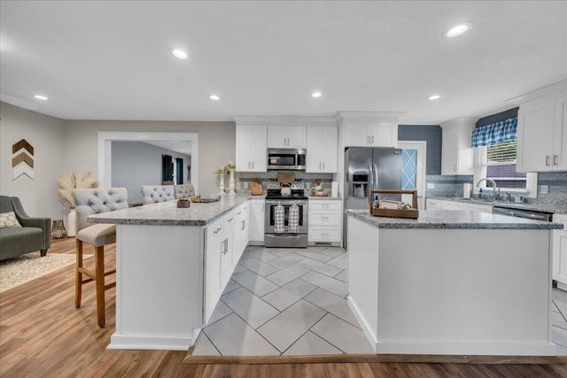593 Dover Road, Jasper, TN 37347