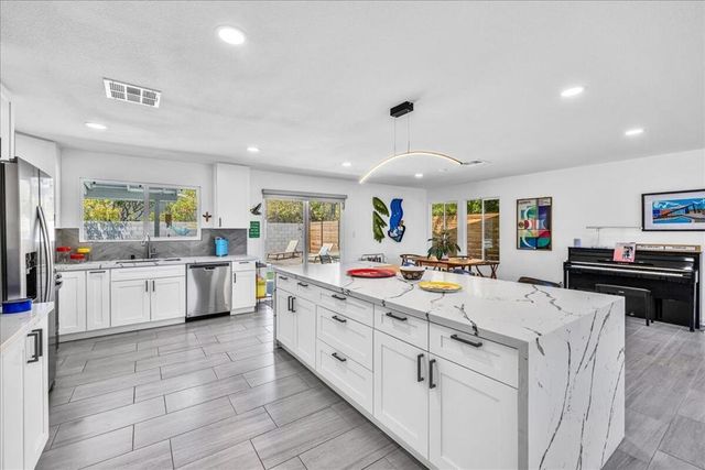 38053 Chris Drive, Cathedral City, CA 92234