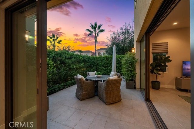 111 Linda Vista, Irvine, CA 92618