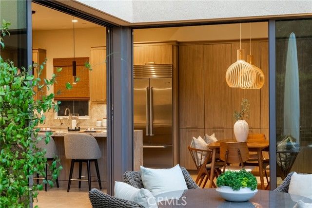 111 Linda Vista, Irvine, CA 92618