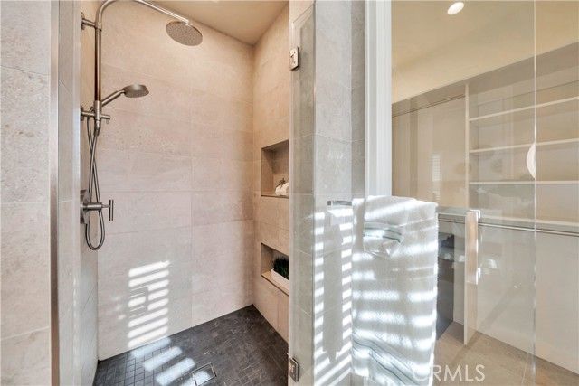 111 Linda Vista, Irvine, CA 92618