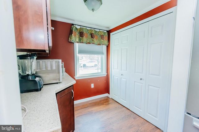 35 MIMOSA LN, Levittown, PA 19054