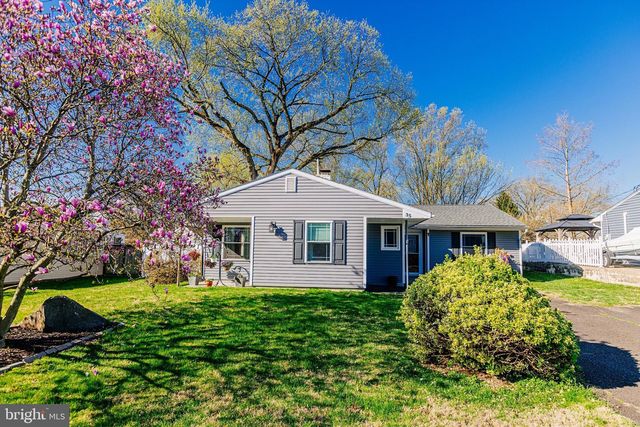 35 MIMOSA LN, Levittown, PA 19054