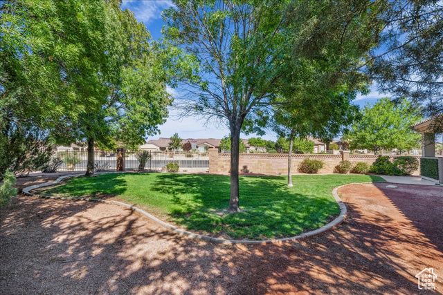 2034 W SUNSTAR CIR, St. George, UT 84790