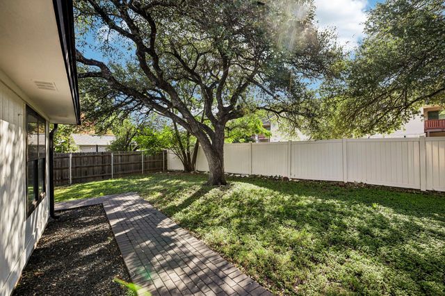 16725 Whitebrush LOOP, Austin, TX 78717