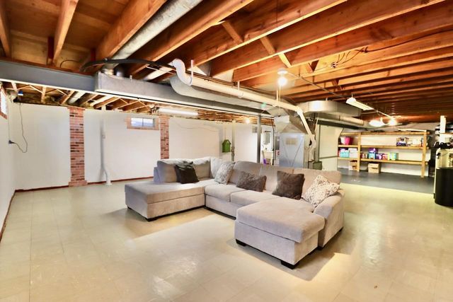 139 High Street, Clinton, WI 53525