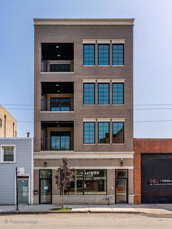 2309 W Belmont Avenue 1, Chicago, IL 60618 — exterior