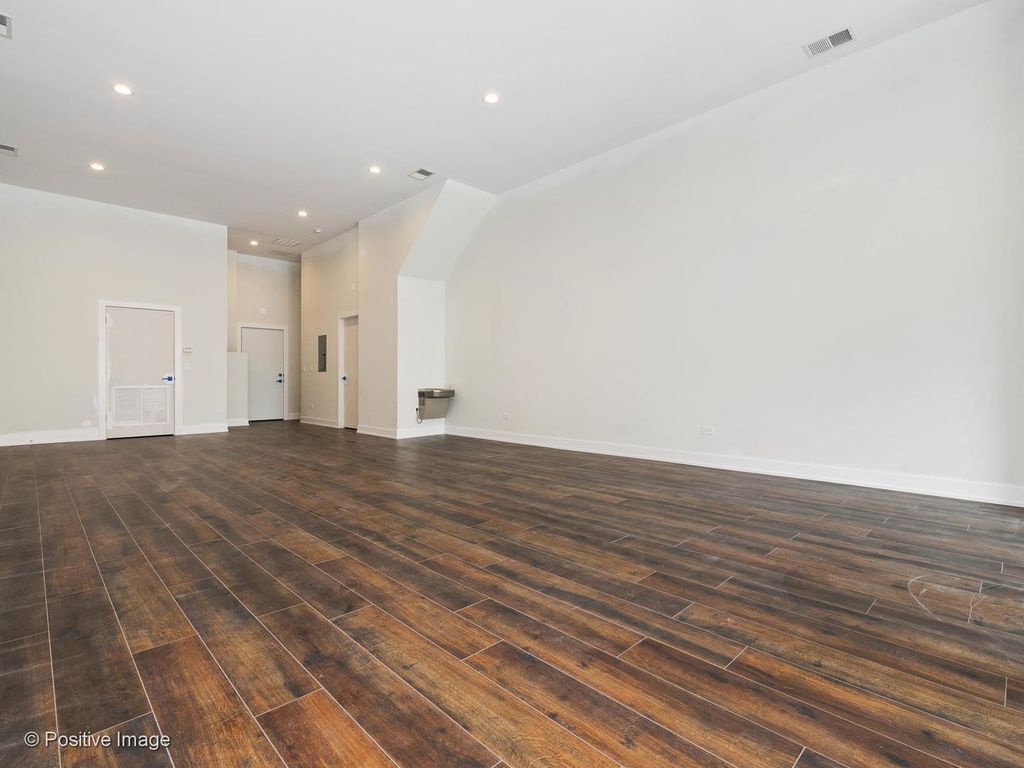 2309 W Belmont Avenue 1, Chicago, IL 60618 — photo 3