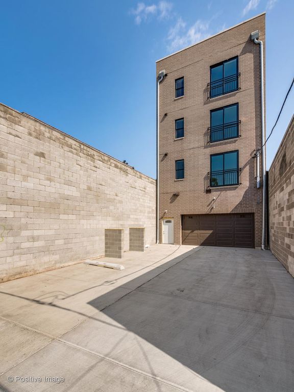 2309 W Belmont Avenue 1, Chicago, IL 60618 — photo 5