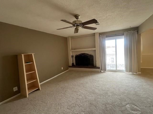 9624 Perry Lane E, Overland Park, KS 66212